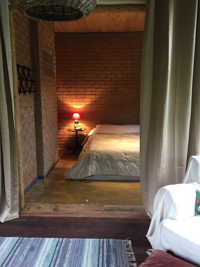 Delirius Lodge *